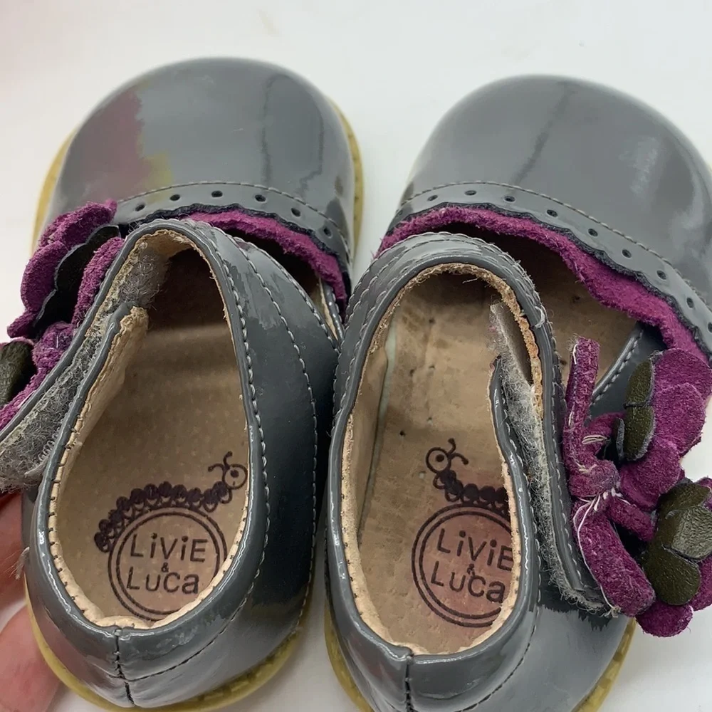 Livie & Luca Gray Purple Patent Dress Shoes Sz 4. KS1320